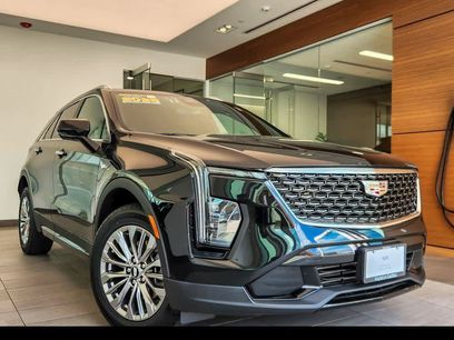 Used 2025 Cadillac XT4 Premium Luxury