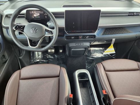 New 2025 Volkswagen ID. Buzz Pro S image 2