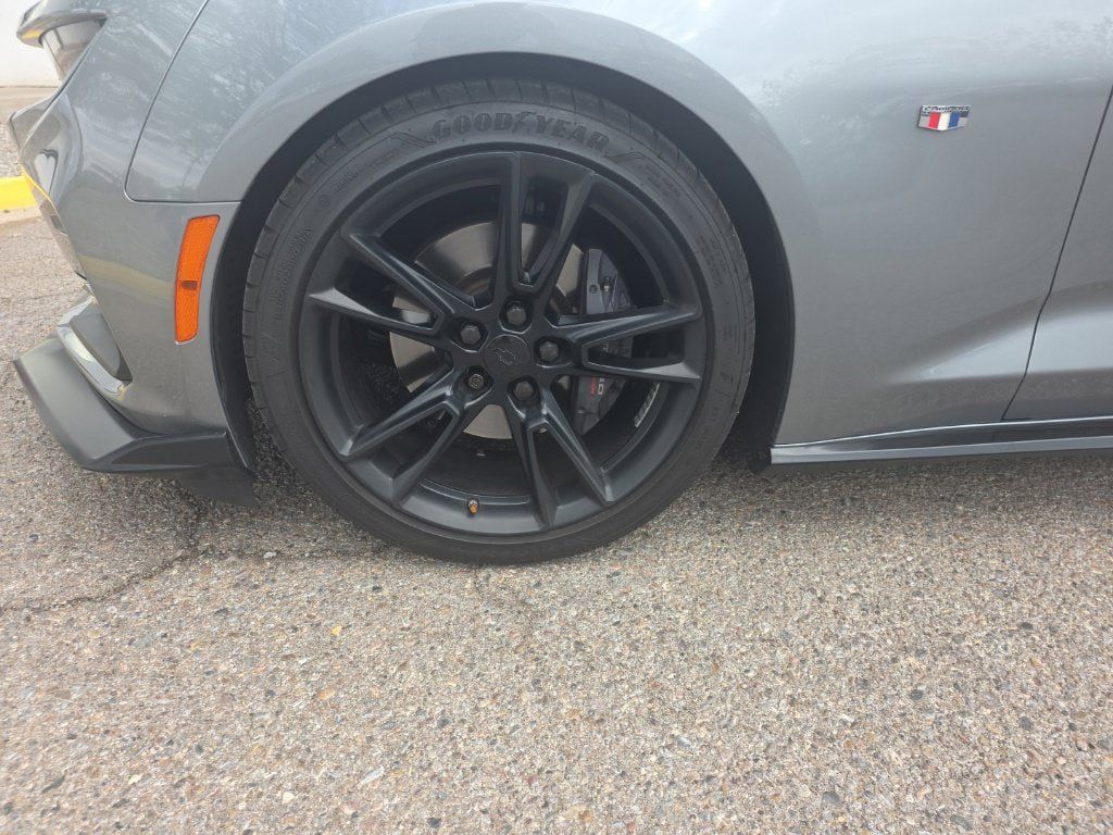 Used 2023 Chevrolet Camaro SS RWD image 2