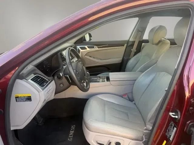 Used 2017 Genesis G80 3.8 RWD image 11