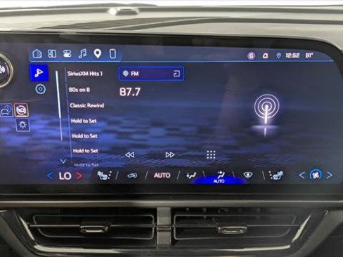 Used 2024 Chevrolet Equinox EV RS w/ Active Safety Package 3 FWD image 32