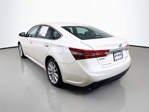 Used 2014 Toyota Avalon image 5