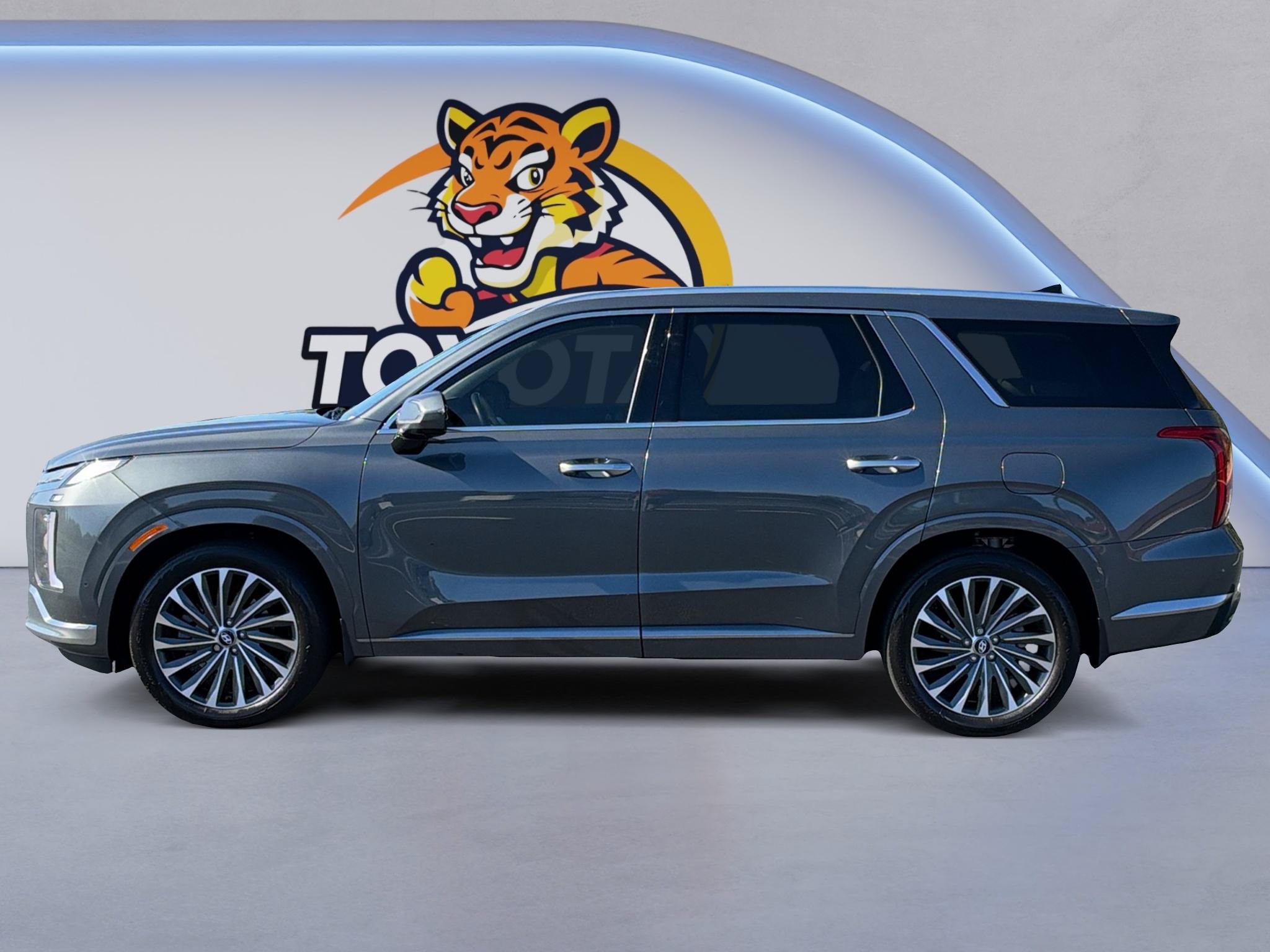 Used 2025 Hyundai Palisade Calligraphy AWD/4WD image 9