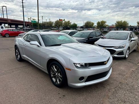 Used 2014 Chevrolet Camaro LT RWD image 2