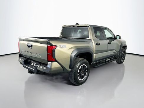 Used 2024 Toyota Tacoma TRD Off-Road AWD/4WD image 7