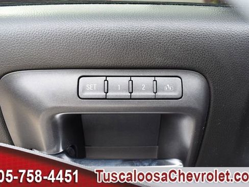 Used 2017 GMC Sierra 1500 SLT AWD/4WD image 19