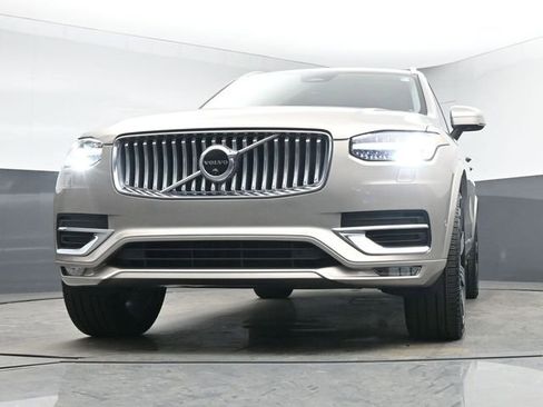 Used 2024 Volvo XC90 B6 Plus w/ Protection Package Premier image 38