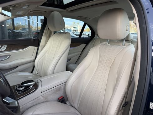 Used 2018 Mercedes-Benz E 300 image 12