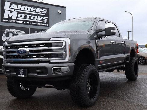 Used 2024 Ford F350 Platinum w/ Tremor Off-Road Package AWD/4WD image 1