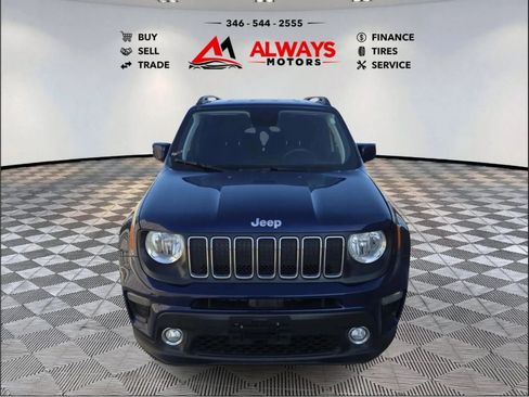 Used 2019 Jeep Renegade Latitude FWD image 4