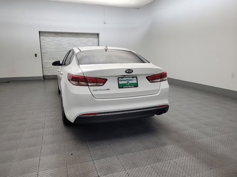 Used 2016 Kia Optima LX FWD image 6