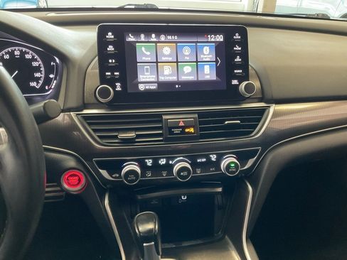 Used 2018 Honda Accord Sport image 15