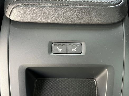 Certified 2023 Volvo XC60 B5 Core w/ Climate Package image 20