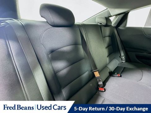 Used 2024 Chevrolet Malibu RS FWD image 25