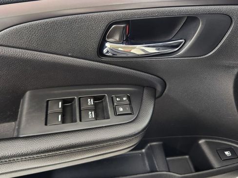 Used 2022 Honda Pilot Sport image 20