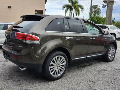 Used 2011 Lincoln MKX 2WD w/ 102A Rapid Spec Order Code image 9