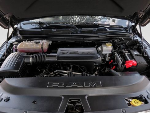 Used 2021 RAM 1500 Big Horn image 7