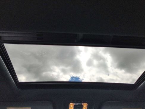 Used 2025 Mercedes-Benz GLE 350 GLE 350 image 23