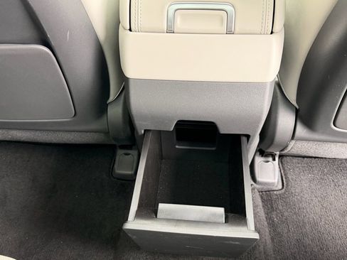 Used 2025 Hyundai Santa Fe Calligraphy image 28