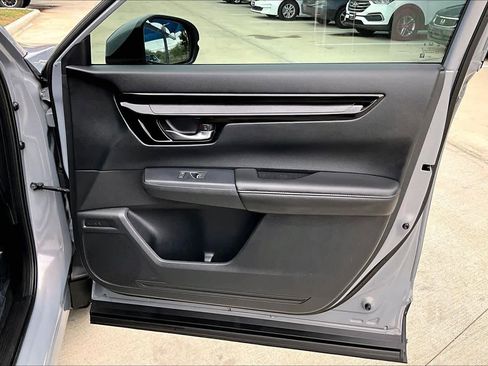 Used 2025 Honda CR-V EX-L image 23