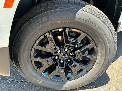 New 2026 Nissan Frontier SV w/ All-Weather Content Package AWD/4WD image 10