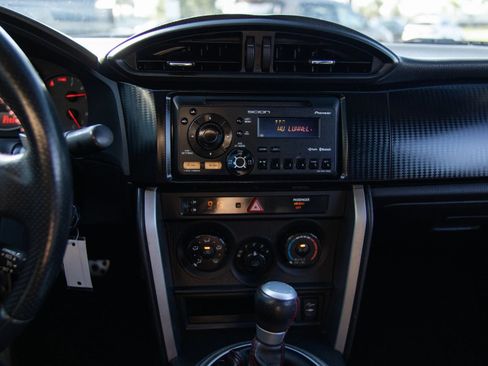 Used 2013 Scion FR-S RWD image 27