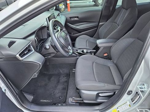 Used 2021 Toyota Corolla SE FWD image 16