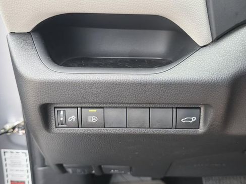 Certified 2023 Toyota RAV4 XLE Premium image 23