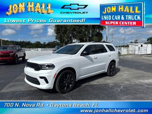 Used 2023 Dodge Durango GT w/ Blacktop Package image 2