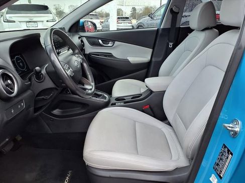 Used 2023 Hyundai Kona Limited image 19