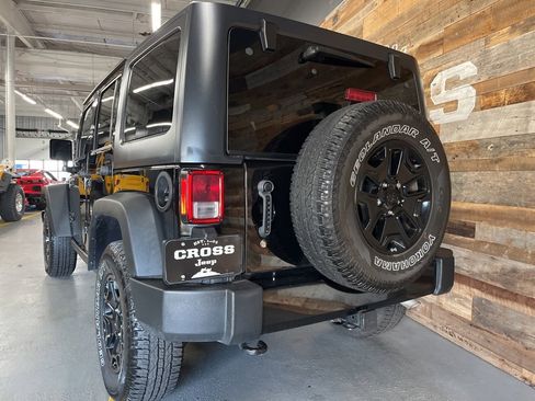 Used 2017 Jeep Wrangler Unlimited Sport image 19