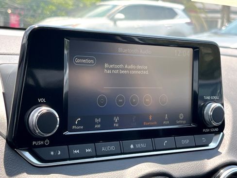 New 2025 Nissan Sentra S image 6