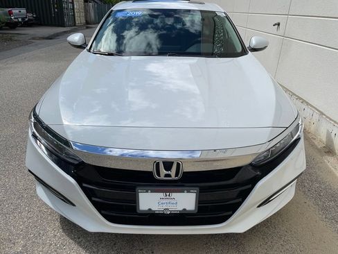 Certified 2019 Honda Accord EX-L image 3