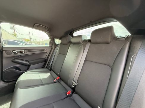 Used 2023 Honda Civic Sport image 7