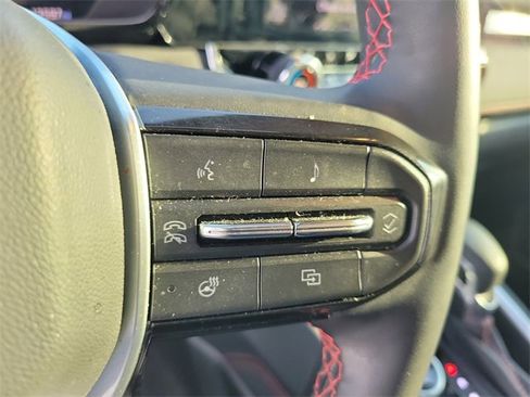 Used 2024 Chevrolet Colorado Z71 w/ Z71 Convenience Package 2 image 20