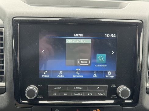 Used 2024 Nissan Frontier SV w/ SV Convenience Package image 19