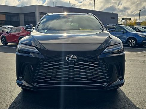 Used 2024 Lexus RX 350 FWD image 2