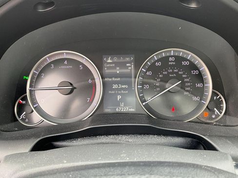 Used 2016 Lexus ES 350 w/ Luxury Package w/Wood Trim FWD image 12