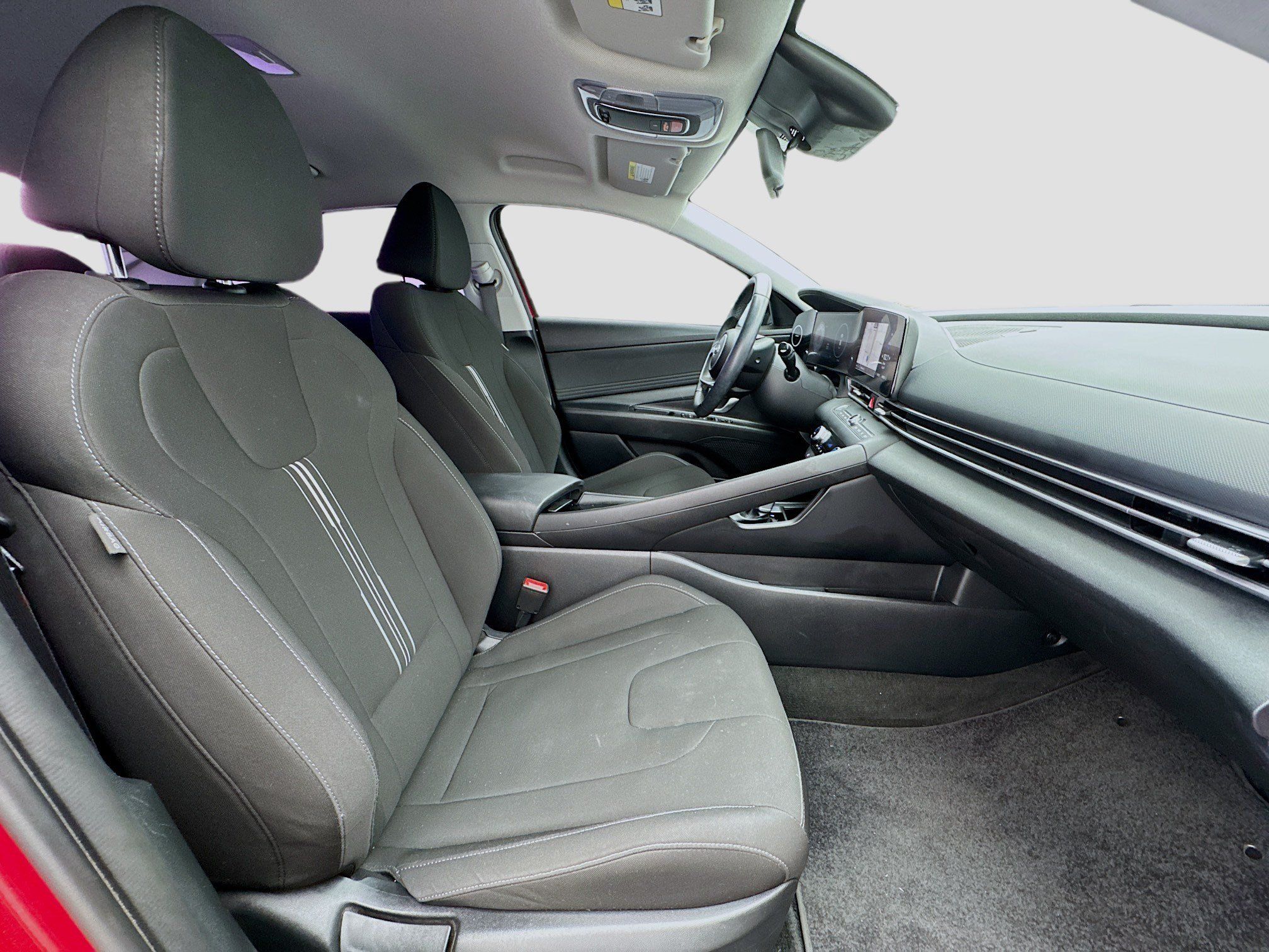 Used 2023 Hyundai Elantra SEL w/ Convenience Package FWD image 18