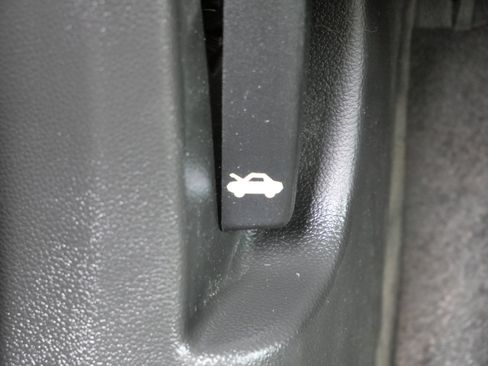 Used 2012 Chevrolet Sonic LT image 22