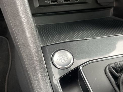 Used 2019 Volkswagen Tiguan SEL Premium AWD/4WD image 31
