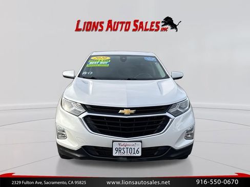 Used 2020 Chevrolet Equinox LT AWD/4WD image 2