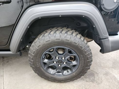 Used 2023 Jeep Wrangler Unlimited Sport AWD/4WD image 35