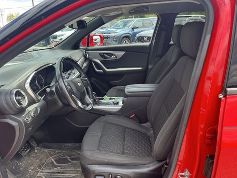 Used 2020 Chevrolet Blazer LT AWD/4WD image 12