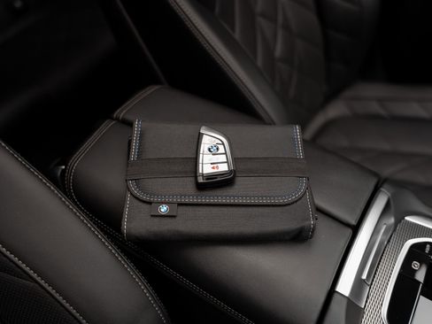 Used 2023 BMW X6 xDrive40i w/ M Sport Package image 80