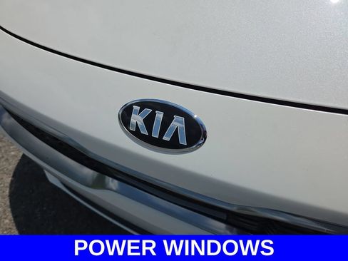 Used 2018 Kia Stinger Premium AWD/4WD image 20