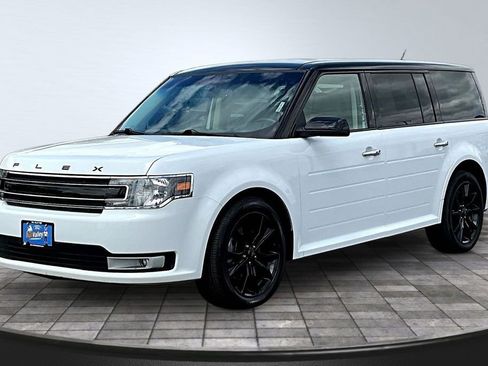 Used 2019 Ford Flex SEL w/ Equipment Group 202A AWD/4WD image 3