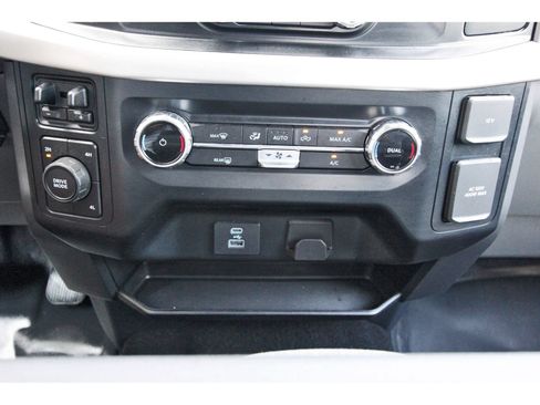 Used 2022 Ford F150 XLT w/ Equipment Group 301A Mid AWD/4WD image 26
