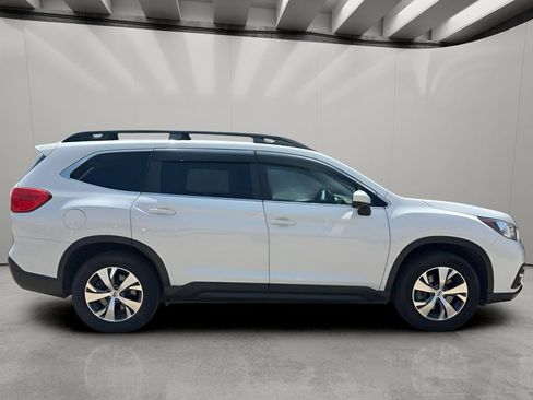 Used 2022 Subaru Ascent Premium AWD/4WD image 6