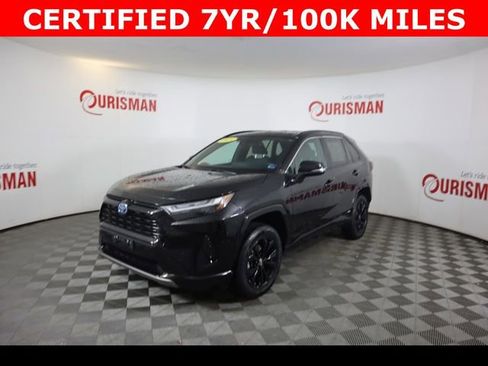 Used 2024 Toyota RAV4 SE AWD/4WD image 3